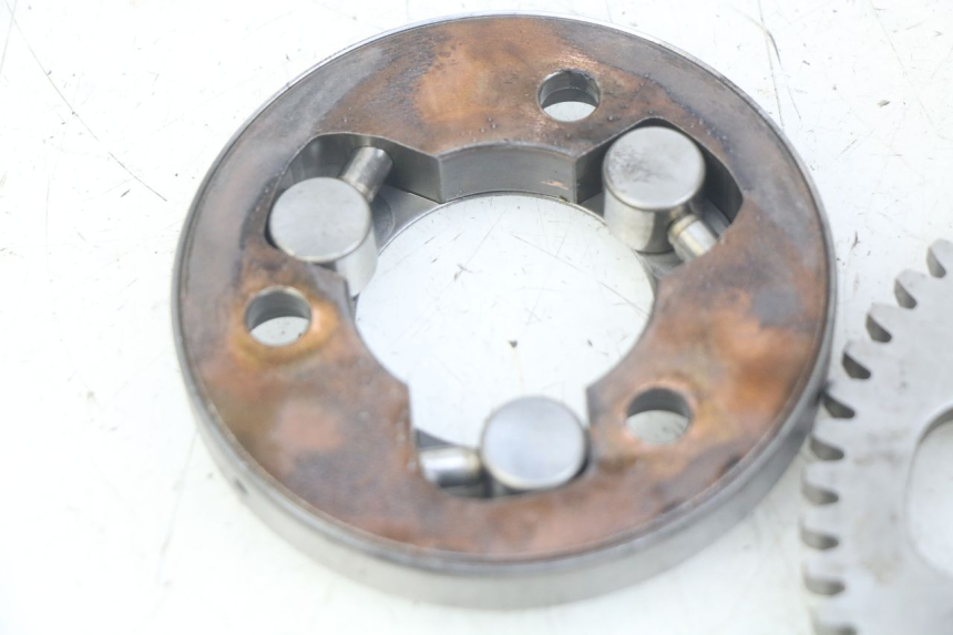 photo de RUOTA LIBERA AVVIATORE YAMAHA SR 125 (1982 - 2003) - Primo piano tecnico