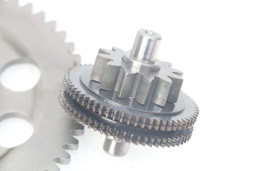 photo de RUOTA LIBERA AVVIATORE APRILIA SRV 850 (2012 - 2017) - Dettagli dei punti di fissaggio