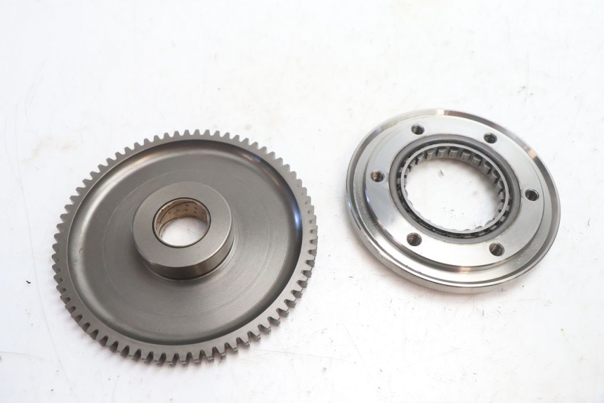 photo de RUOTA LIBERA AVVIAMENTO SUZUKI SV S 650 (1999 - 2002) - Altra angolazione