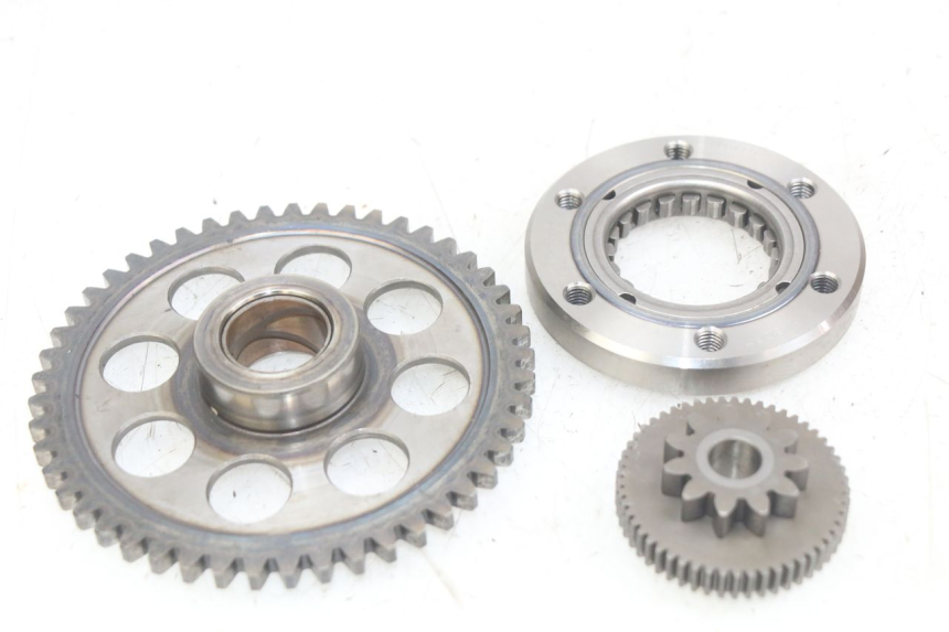 photo de RUOTA LIBERA AVVIATORE YAMAHA X-MAX XMAX 250 (2006 - 2009) - Altra angolazione