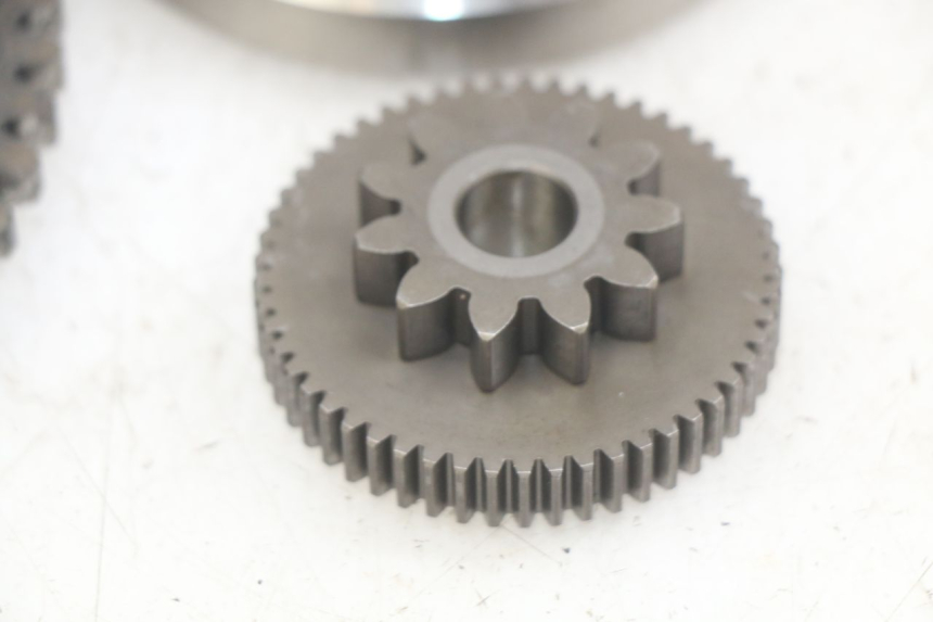 photo de RUOTA LIBERA AVVIATORE YAMAHA X-MAX XMAX 250 (2006 - 2009) - Primo piano tecnico