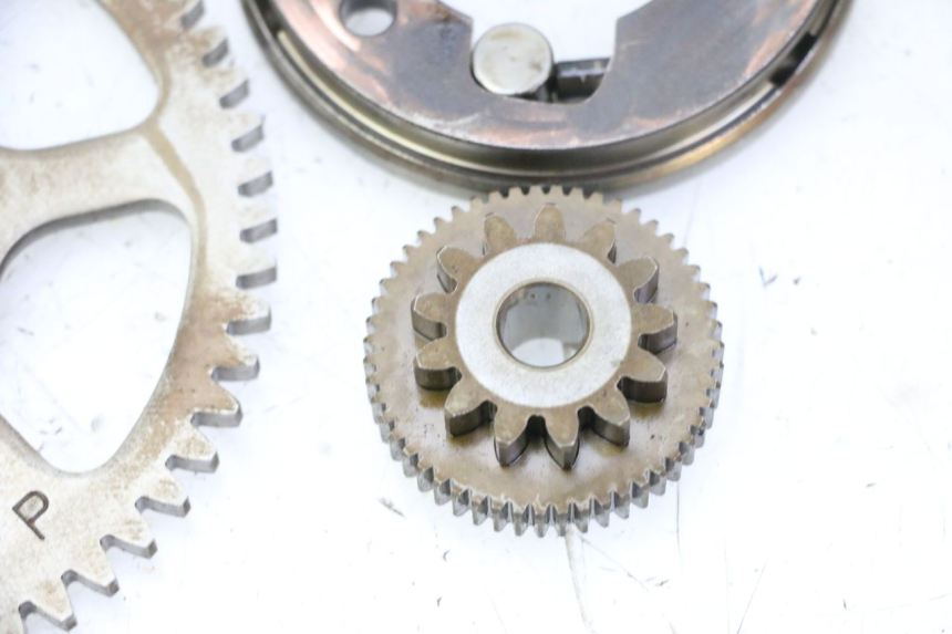 photo de RUOTA LIBERA AVVIAMENTO YAMAHA X-MAX XMAX 125 (2010 - 2013) - Dettagli dei punti di fissaggio