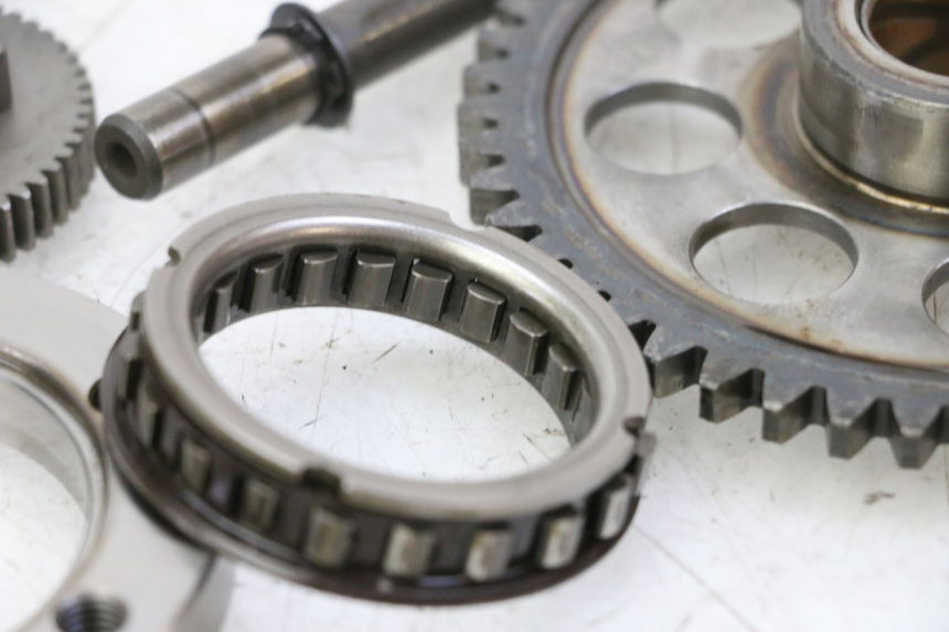 photo de RUOTA LIBERA AVVIATORE YAMAHA X-MAX XMAX 250 (2006 - 2009) - Dettagli dei punti di fissaggio