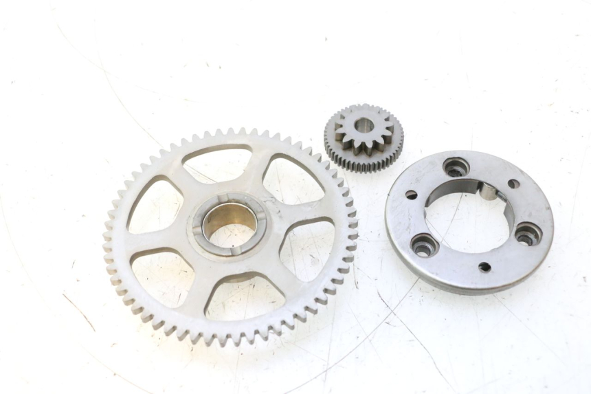 photo de RUOTA LIBERA AVVIAMENTO YAMAHA X-MAX XMAX 125 (2010 - 2013) - Altra angolazione