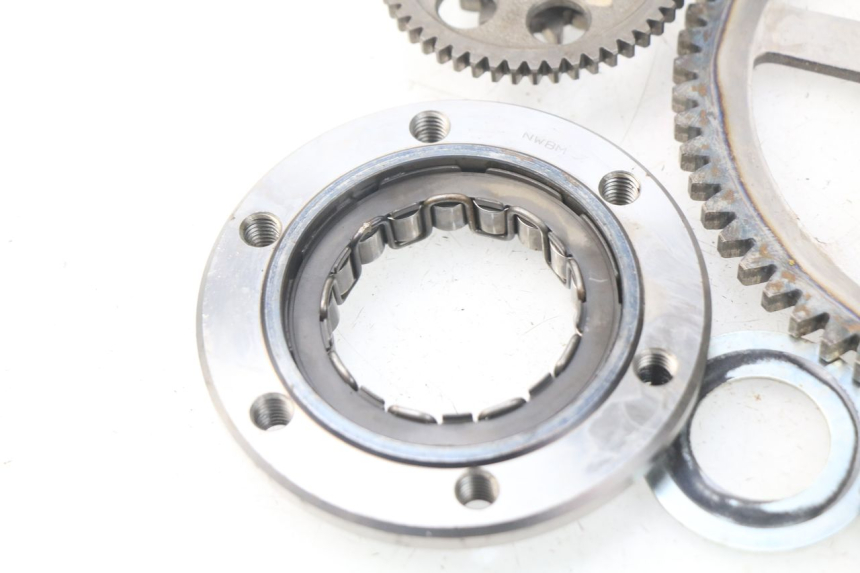 photo de RUOTA LIBERA AVVIATORE YAMAHA XP T-MAX TMAX ABS 500 (2004 - 2007) - Primo piano tecnico