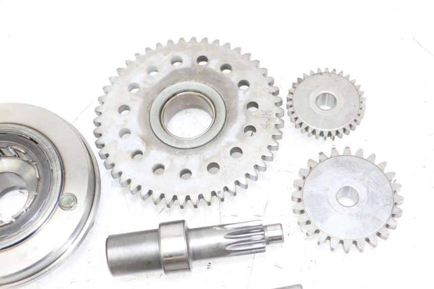 photo de RUOTA LIBERA AVVIATORE YAMAHA FZS FAZER 600 (2001 - 2003) - Zoom sullo stato d'uso