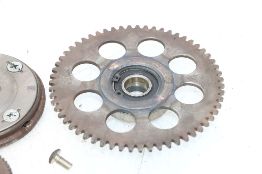 photo de RUOTA LIBERA AVVIAMENTO YAMAHA YP MAJESTY 125 (2007 - 2010) - Altra angolazione