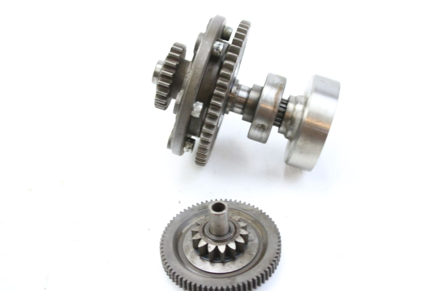 photo de RUOTA LIBERA AVVIAMENTO KAWASAKI ZEPHYR 1100 ( - 1995) - Stato della superficie e materiale