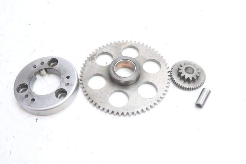 photo de RUOTA LIBERA AVVIAMENTO KAWASAKI ZZR 600 (1995 - 2004) - Altra angolazione
