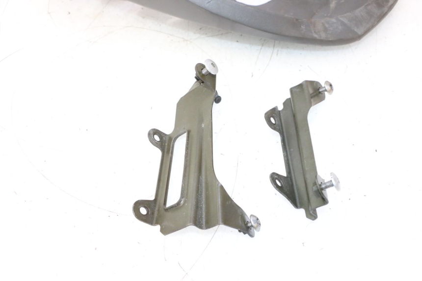 photo de PUNTALE KAWASAKI ER-6 ER6 N 650 (2005 - 2009) - Caratteristiche distintive