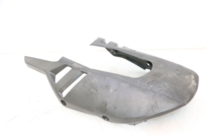 photo de PUNTALE KAWASAKI ER-6 ER6 N 650 (2005 - 2009) - Stato della superficie e materiale