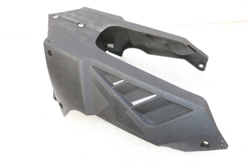 photo de PUNTALE STAHO FH 50 (2018 - 2019) - Primo piano tecnico