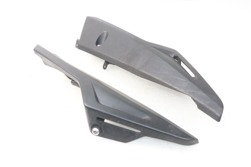 photo de PUNTALE YAMAHA FZ8 800 (2010 - 2016) - Vista principale