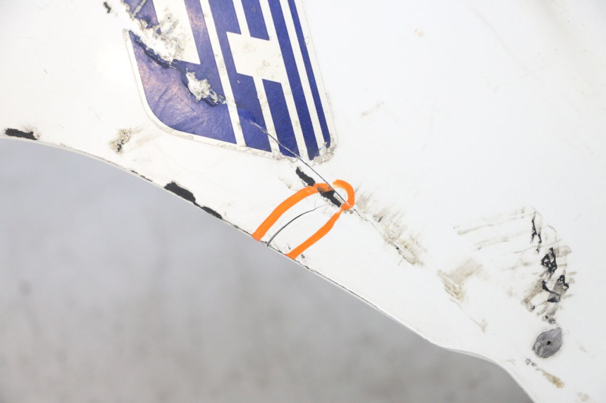 photo de PUNTALE KAWASAKI GPX R WARBIRD 600 (1988 - 1993) - Altra vista dell'articolo