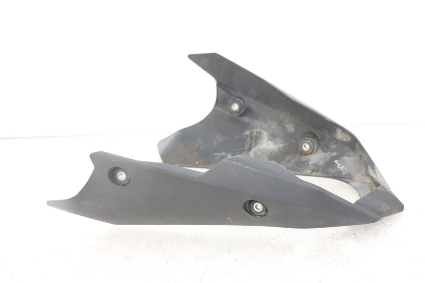 photo de PUNTALE YAMAHA XJ6 ABS 600 (2008 - 2016) - Zoom sullo stato d'uso