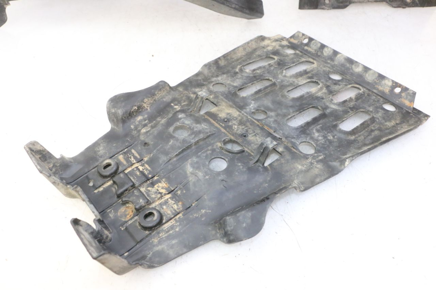 photo de PUNTALE YAMAHA YFM GRIZZLY 550 (2008 - 2015) - Caratteristiche distintive