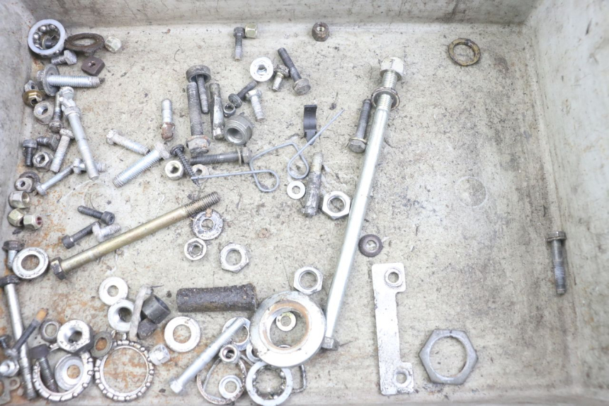 photo de SAC VITI BULLONE PEUGEOT 103 VOGUE VS2 50 (2004 - 2017) - Dettaglio del componente