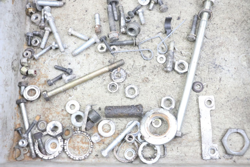 photo de SAC VITI BULLONE PEUGEOT 103 VOGUE VS2 50 (2004 - 2017) - Zoom sullo stato d'uso