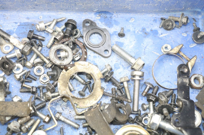 photo de SAC VITI BULLONE KYMCO AGILITY 16+ 4T 50 (2018 - 2023) - Altra angolazione