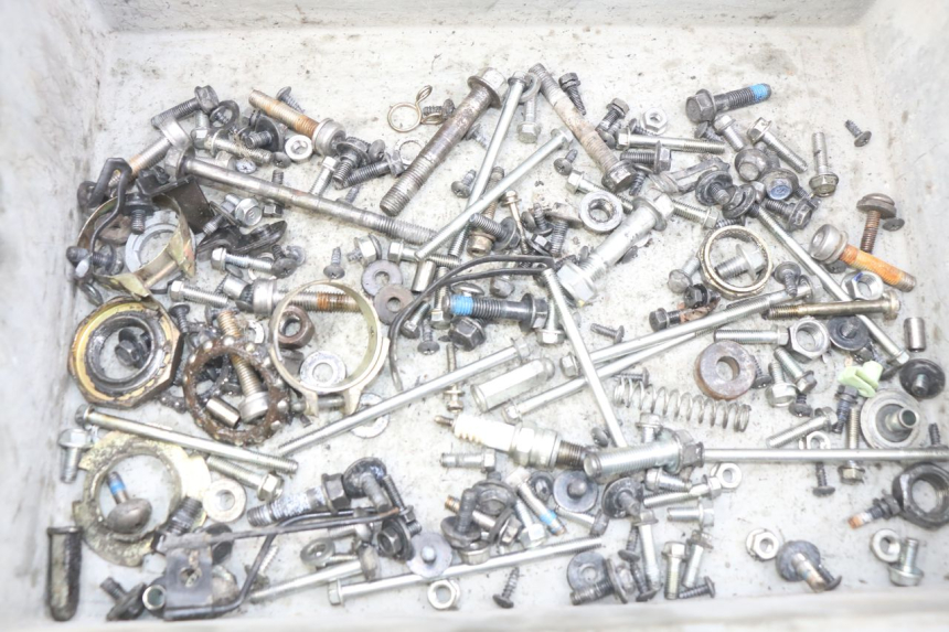 photo de SAC VITI BULLONE KYMCO AGILITY 16+ 4T 50 (2018 - 2023) - Dettaglio del componente