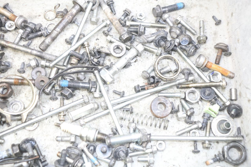 photo de SAC VITI BULLONE KYMCO AGILITY 16+ 4T 50 (2018 - 2023) - Zoom sullo stato d'uso