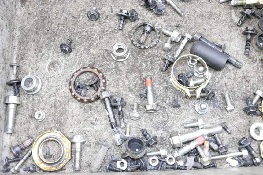 photo de SAC VITI VITE KYMCO AGILITY 4T 50 (2018 - 2022) - Dettaglio del componente