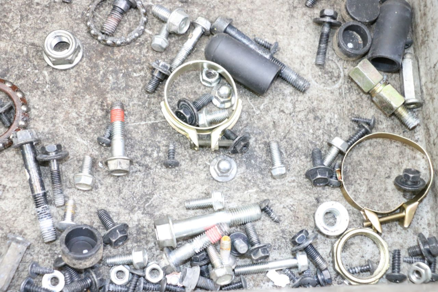 photo de SAC VITI VITE KYMCO AGILITY 4T 50 (2018 - 2022) - Zoom sullo stato d'uso