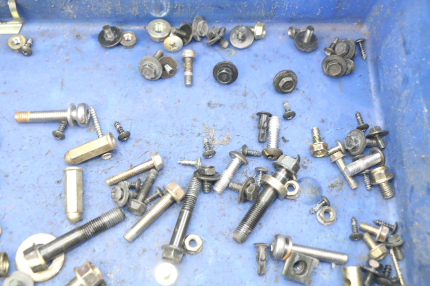 photo de SAC VITI BULLONE KYMCO AGILITY CITY 2T 50 (2008 - 2016) - Zoom sullo stato d'uso