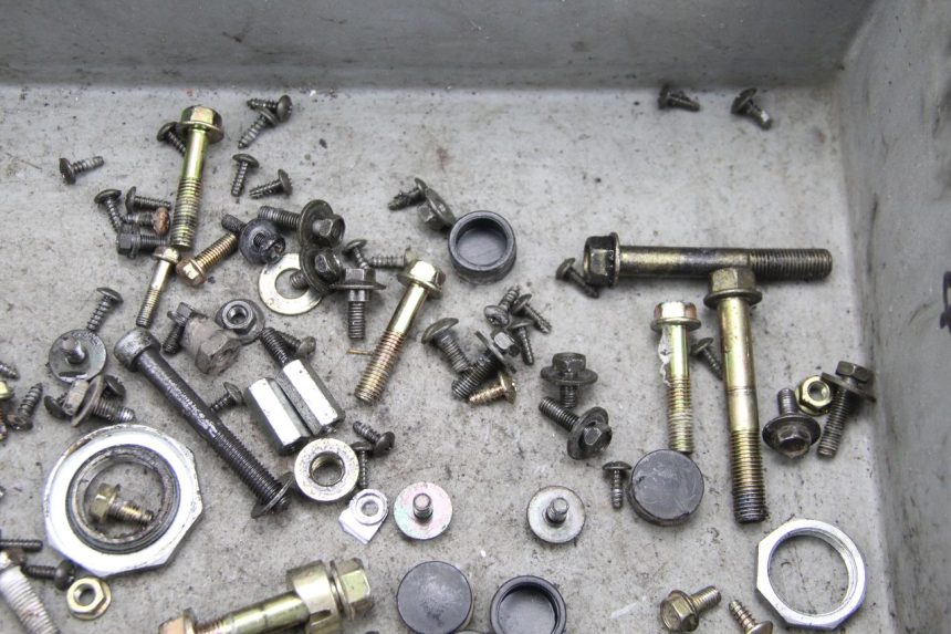 photo de SAC VITI BULLONE KYMCO AGILITY CITY 4T 50 (2008 - 2016) - Altra angolazione