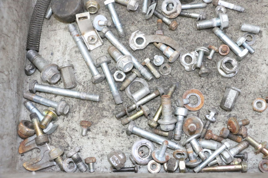 photo de VITI HYOSUNG GV AQUILA 125 (2000 - 2009) - Zoom sullo stato d'uso