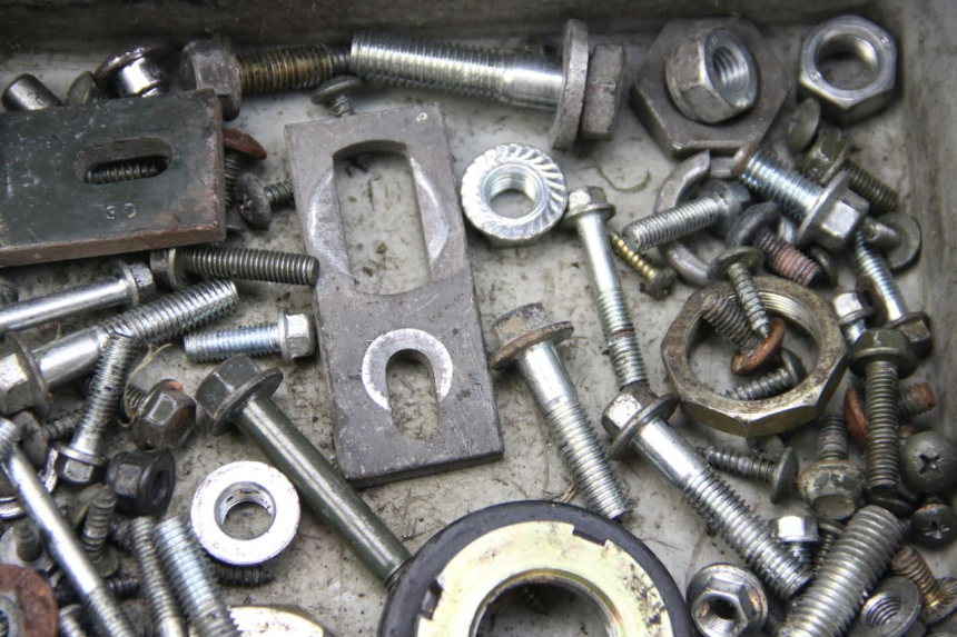 photo de SAC VITI BULLONERIA ECCITY ARTELEC 670 1 (2013 - 2017) - Primo piano tecnico