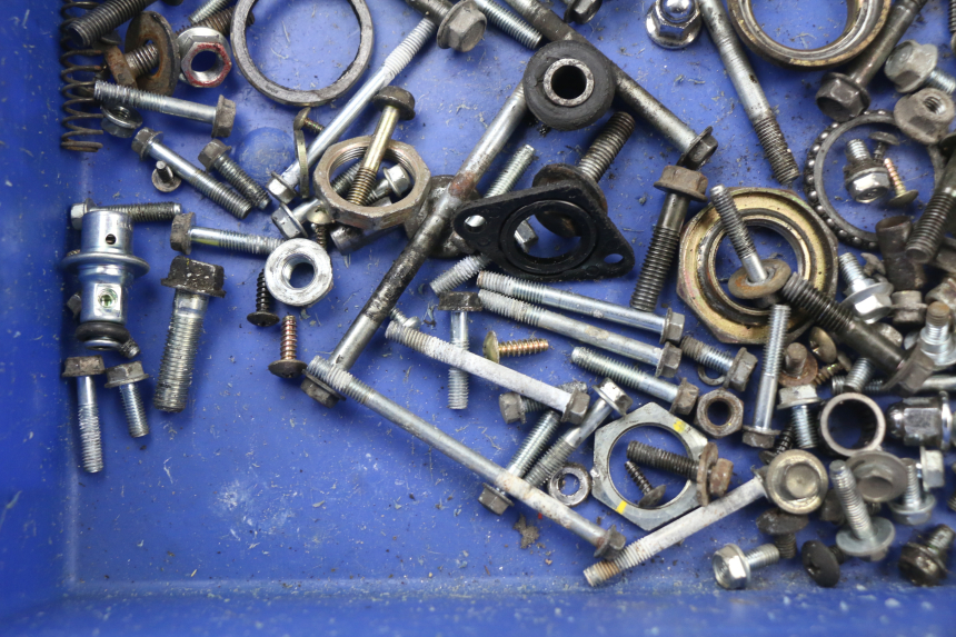 photo de SAC VITI BULLONE HONDA BALI EX 100 (1996 - 2000) - Zoom sullo stato d'uso