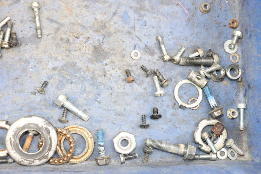 photo de SAC VITI BULLONI MBK BOOSTER SPIRIT 50 (2004 - 2017) - Zoom sullo stato d'uso