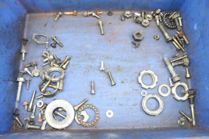 photo de SAC VITI BULLONI MBK BOOSTER SPIRIT 50 (2004 - 2017) - Dettaglio del componente