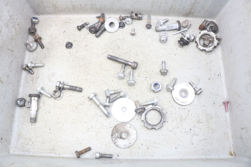 photo de SAC VITI BULLONE MBK BOOSTER SPIRIT NAKED 50 (2004 - 2017) - Vista principale