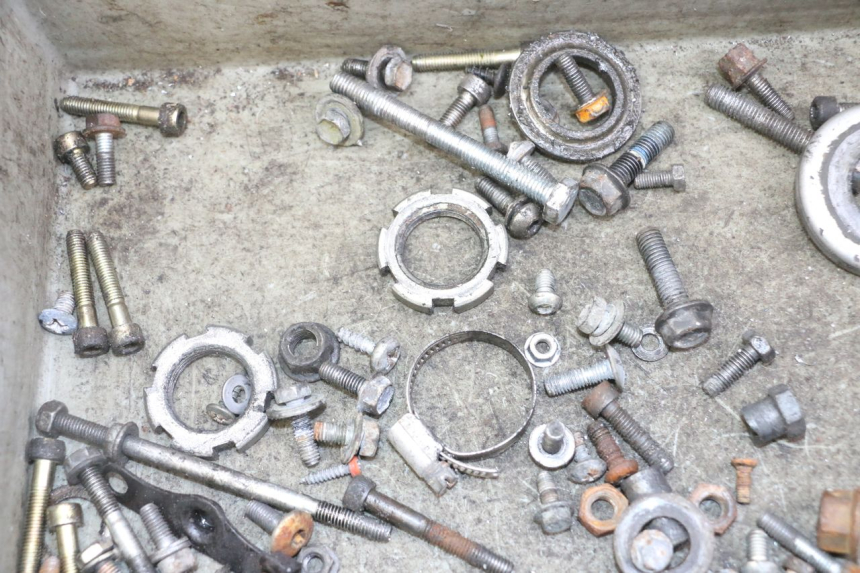 photo de SAC VITI BULLONE MBK BOOSTER SPIRIT NAKED 50 (2004 - 2017) - Dettaglio del componente