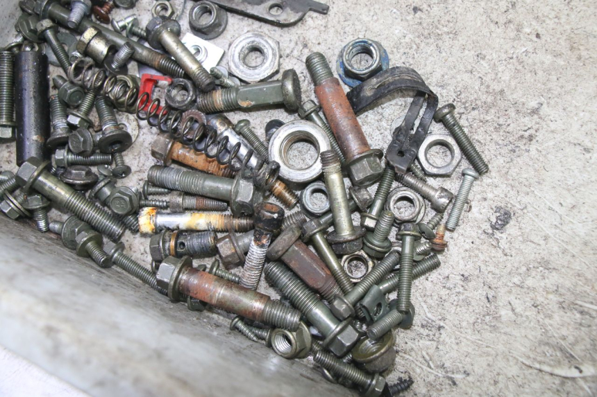 photo de SAC VITI BULLONE TNT MOTOR BOSTON 4T 50 (2018 - 2025) - Zoom sullo stato d'uso