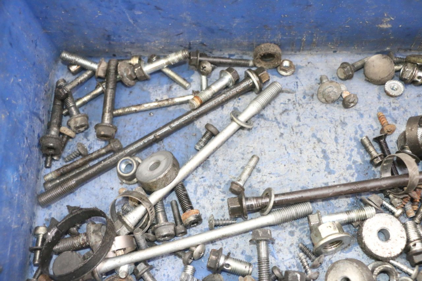 photo de SAC VITI BULLONE SUZUKI BURGMAN 125 (2007 - 2014) - Primo piano tecnico