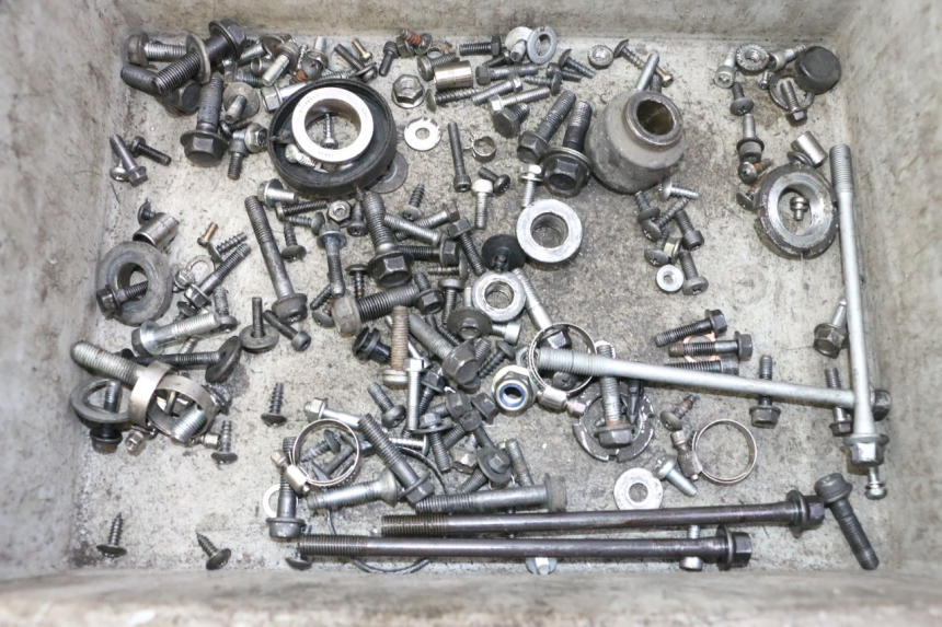 photo de SAC VITI BULLONE SUZUKI BURGMAN 125 (2007 - 2014) - Vista principale