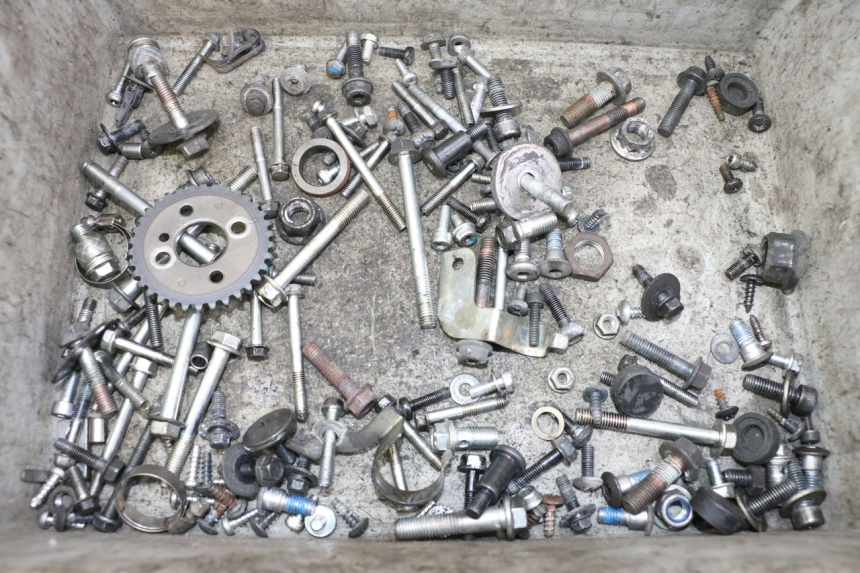 photo de SAC VITI BULLONE SUZUKI BURGMAN 125 (2007 - 2014) - Vista principale