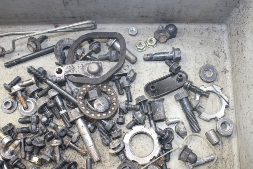 photo de SAC VITI BULLONERIA YAMAHA BW'S BWS 125 (2010 - 2013) - Altra angolazione