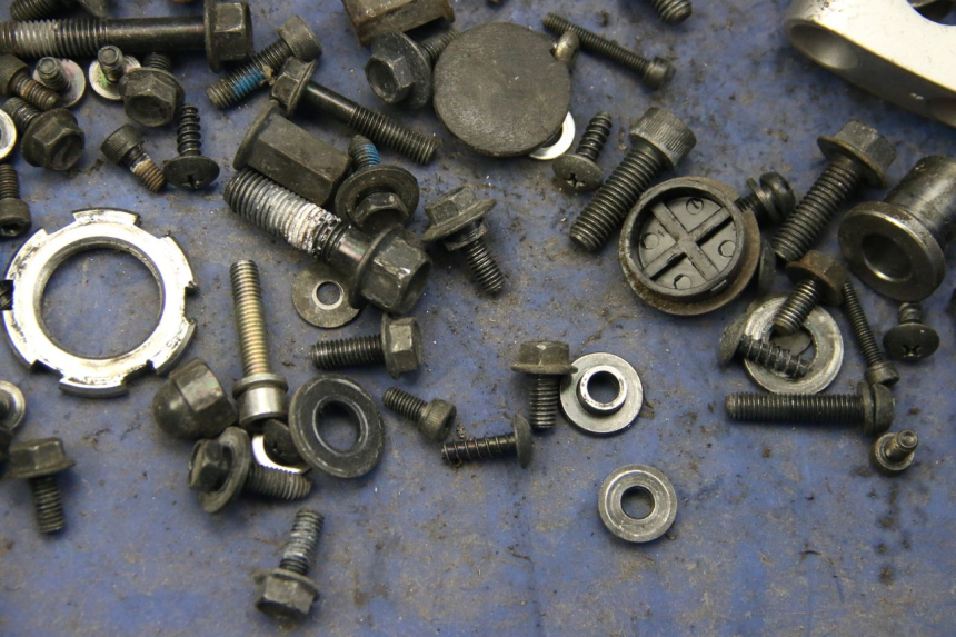 photo de SAC VITI BULLONERIA YAMAHA BW'S BWS 125 (2010 - 2013) - Zoom sullo stato d'uso