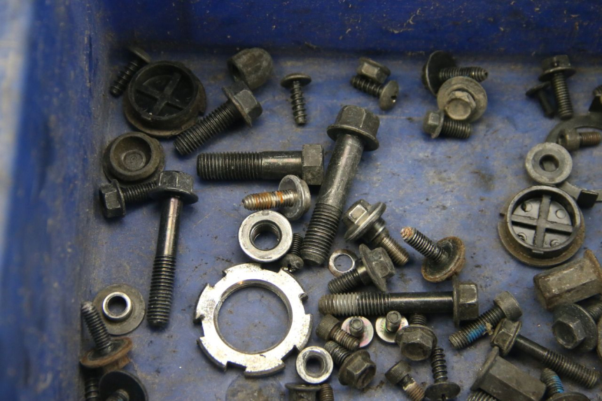 photo de SAC VITI BULLONERIA YAMAHA BW'S BWS 125 (2010 - 2013) - Dettagli dei punti di fissaggio