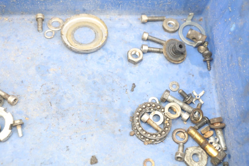 photo de SAC VITI BULLONERIA YAMAHA BW'S EASY 50 (2013 - 2016) - Altra angolazione