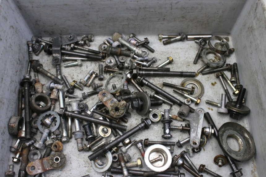 photo de SAC VITI BULLONE HONDA CBF 500 (2004 - 2007) - Dettaglio del componente