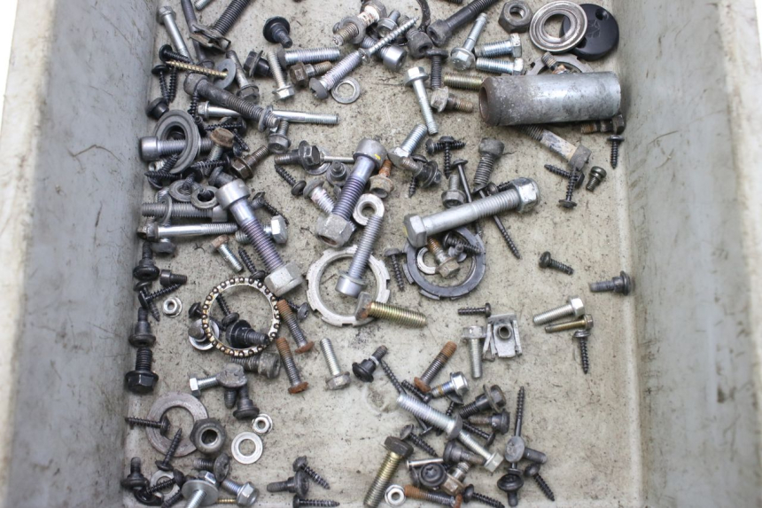 photo de SAC VITI BULLONE PEUGEOT CITYSTAR 125 (2011 - 2017) - Zoom sullo stato d'uso