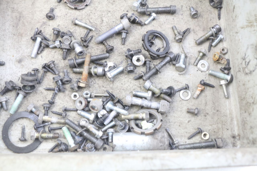 photo de SAC VITI BULLONE PEUGEOT CITYSTAR 125 (2011 - 2017) - Zoom sullo stato d'uso