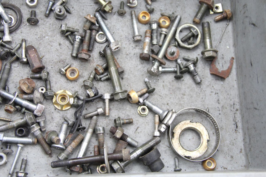 photo de SAC VITI BULLONE SYM CROX 4T 50 (2016 - 2023) - Zoom sullo stato d'uso