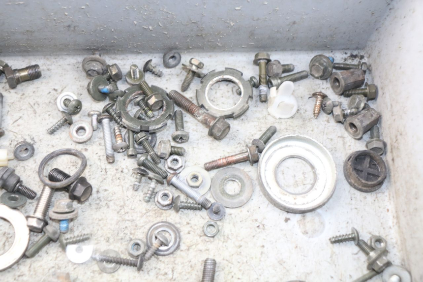 photo de SAC VITI BULLONE YAMAHA CYGNUS X INJECTION 125 (2007 - 2013) - Zoom sullo stato d'uso