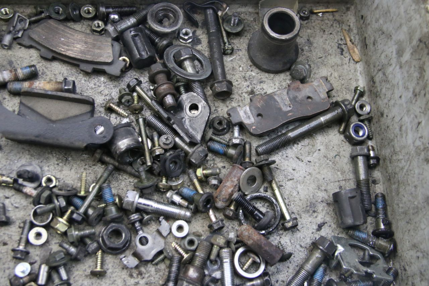 photo de SAC VITI BULLONI KYMCO DINK STREET 125 (2009 - 2014) - Dettaglio del componente